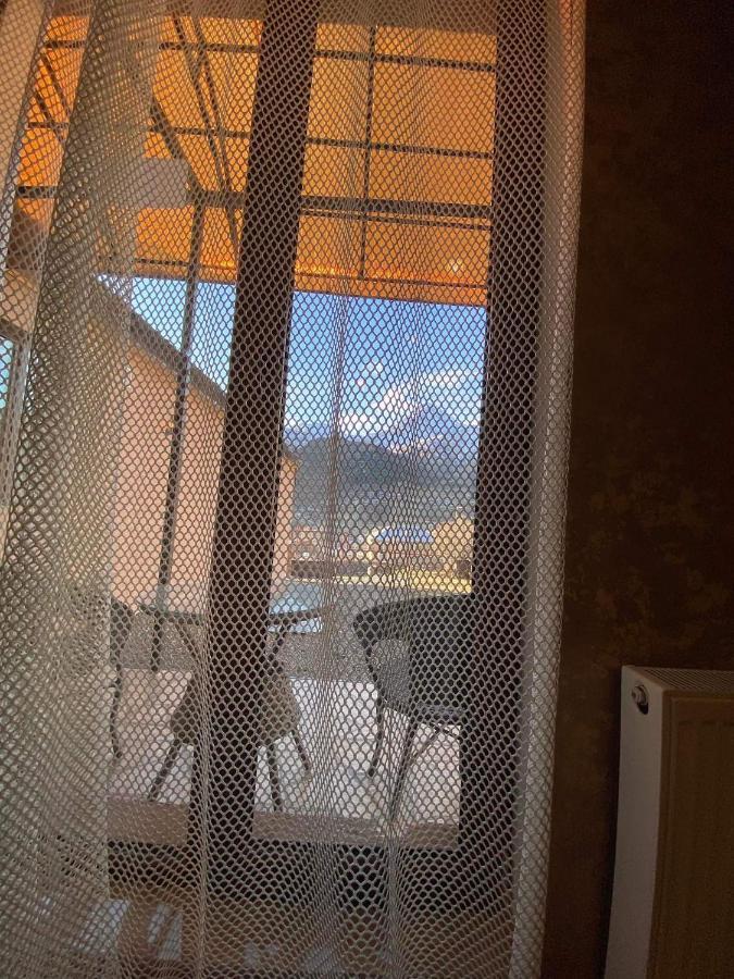 מלון Golden Star Kazbegi מראה חיצוני תמונה
