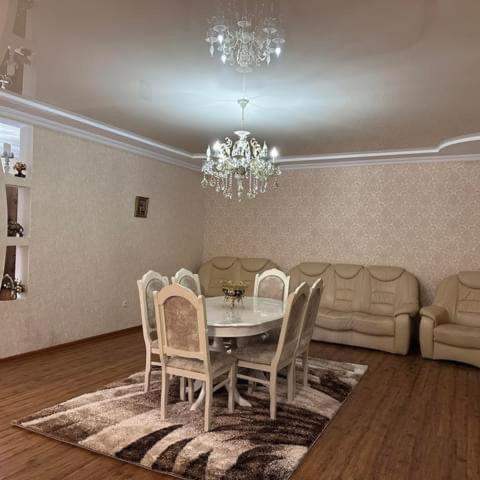 מלון Golden Star Kazbegi מראה חיצוני תמונה